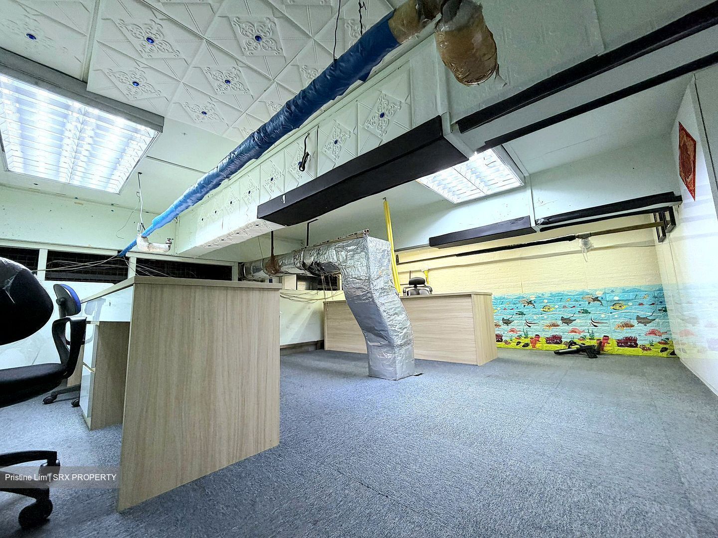 High Street Centre (D6), Office #557032111
